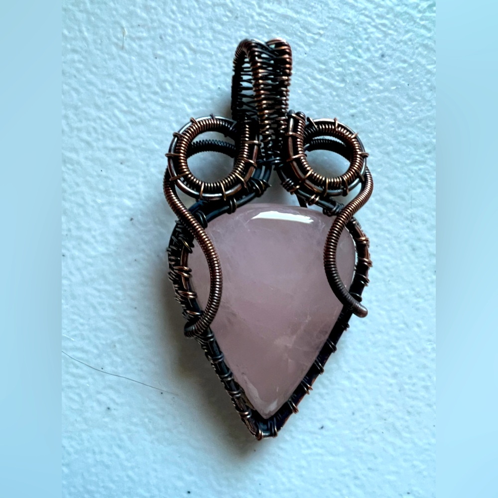 Rose Quartz in copper